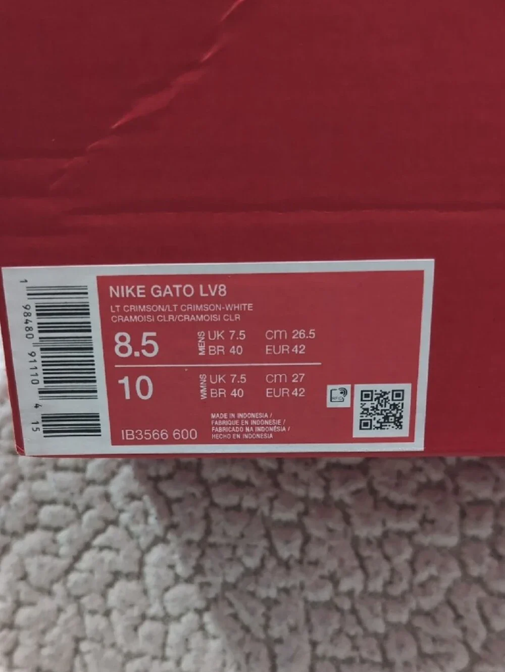 Nike Red Gato LV8